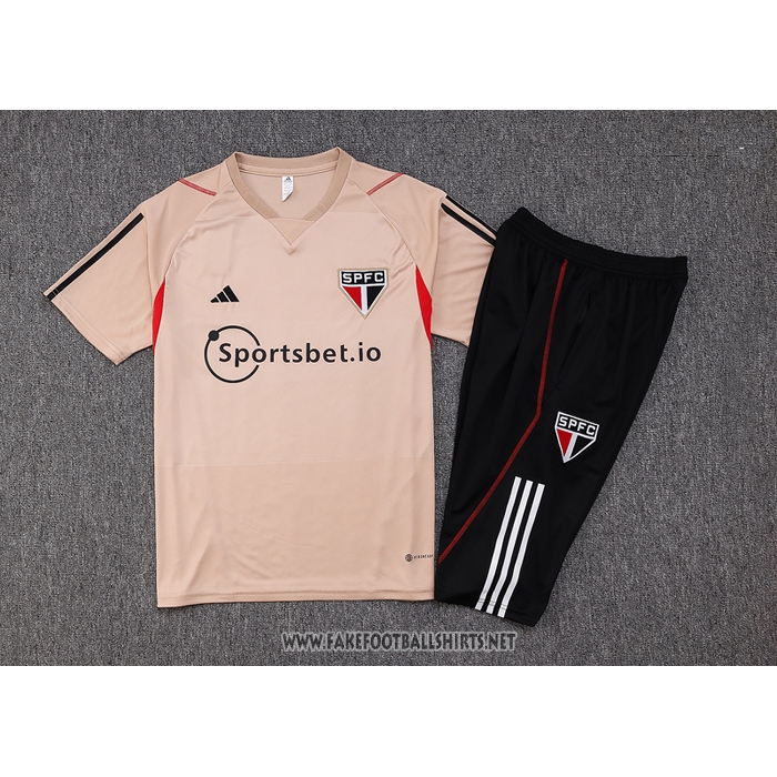 Tracksuit
 Sao Paulo Short Sleeve
 2023-2024 Yellow
 - Shorts
